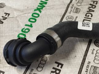 bontott AUDI A4 B9 Vízcső