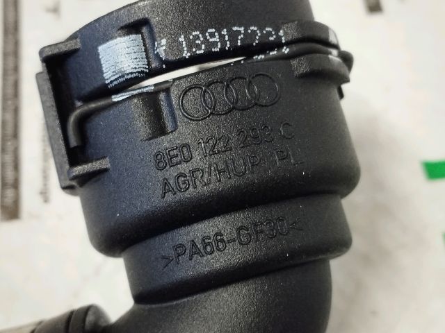 bontott AUDI A4 B9 Vízcső