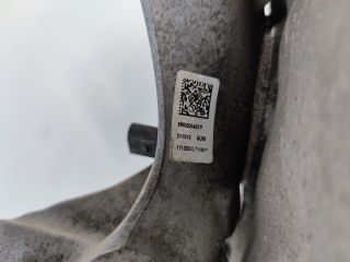 bontott AUDI A4 B9 Bal hátsó Csonkállvány