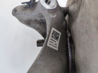 bontott AUDI A4 B9 Jobb hátsó Csonkállvány