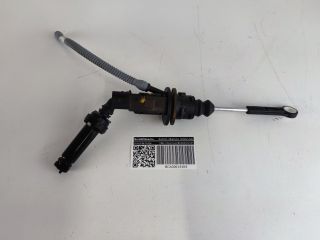 bontott AUDI A4 B9 Kuplung Munkahenger