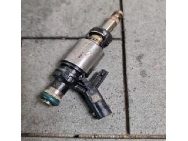 bontott AUDI A4 B9 Porlasztó (1 db)