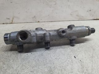 bontott AUDI A4 B9 Közösnyomócső