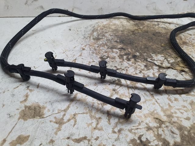 bontott AUDI A4 B9 Résolajcső