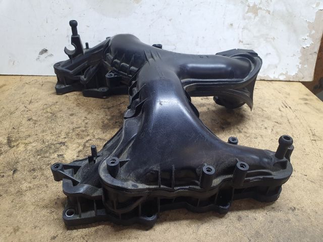 bontott AUDI A4 B9 Szívósor