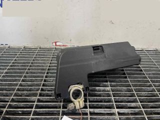 bontott AUDI A4 B9 Akkumulátor Saru