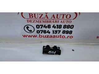 bontott AUDI A4 B9 Antenna Erősítő