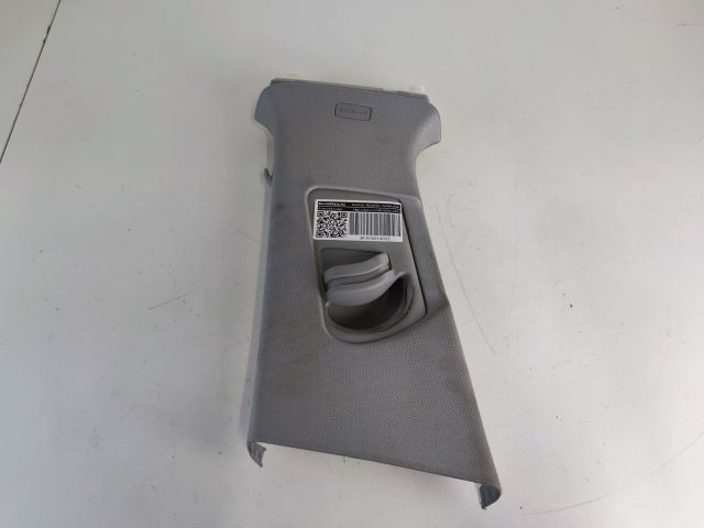 bontott AUDI A4 B9 Bal B Oszlop Burkolat