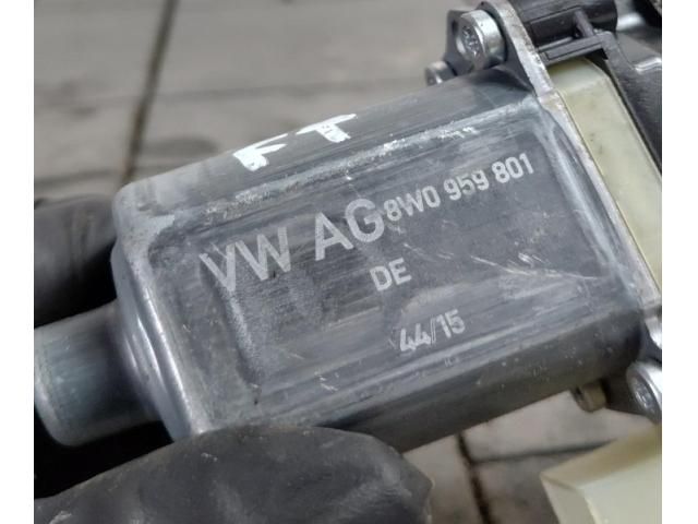 bontott AUDI A4 B9 Bal első Ablakemelő Motor