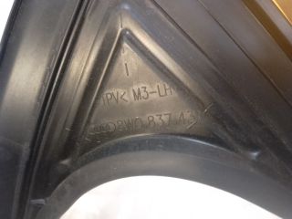 bontott AUDI A4 B9 Bal első Ablakvezető Gumi