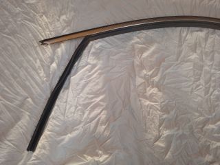 bontott AUDI A4 B9 Bal első Ablakvezető Gumi