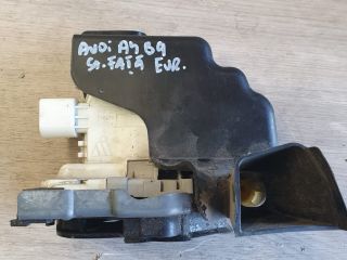 bontott AUDI A4 B9 Bal első Ajtózár