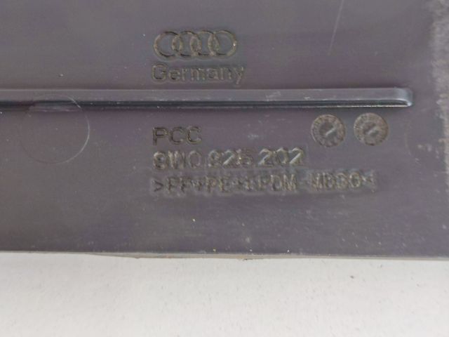 bontott AUDI A4 B9 Bal első Fenéklemez