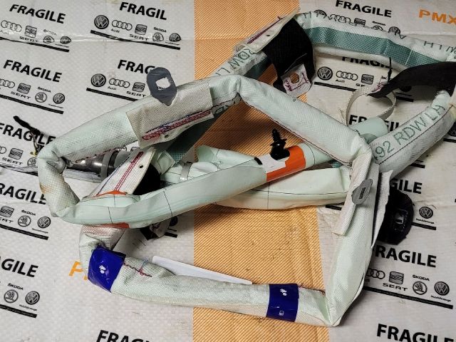 bontott AUDI A4 B9 Bal első Függöny Légzsák