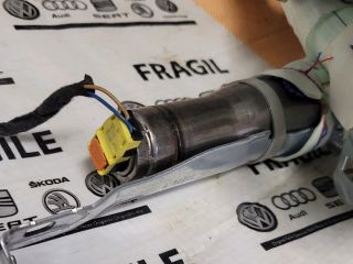 bontott AUDI A4 B9 Bal első Függöny Légzsák