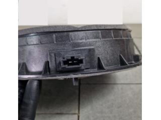 bontott AUDI A4 B9 Bal első Hangszóró