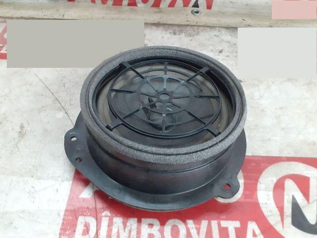 bontott AUDI A4 B9 Bal első Hangszóró