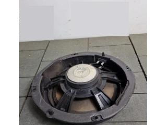 bontott AUDI A4 B9 Bal első Hangszóró