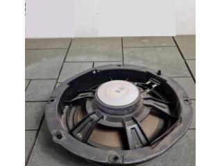 bontott AUDI A4 B9 Bal első Hangszóró