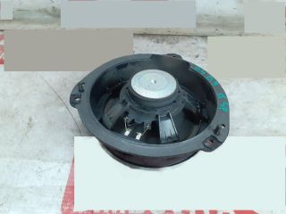 bontott AUDI A4 B9 Bal első Hangszóró