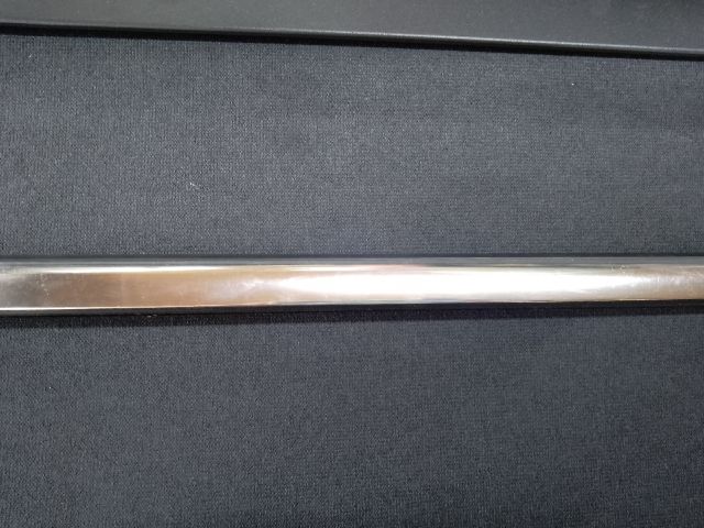 bontott AUDI A4 B9 Bal első Vízlehúzó Gumicsík