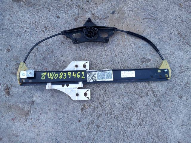 bontott AUDI A4 B9 Bal hátsó Ablakemelő Szerkezet (Elektromos)