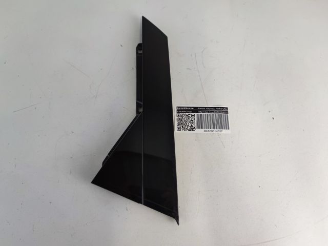 bontott AUDI A4 B9 Bal hátsó Ajtó Díszléc