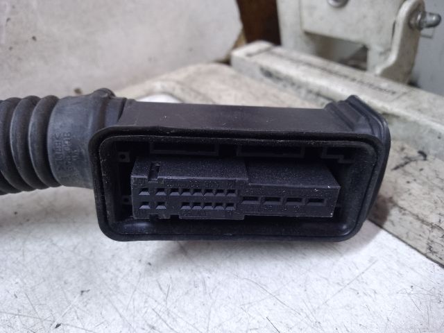 bontott AUDI A4 B9 Bal hátsó Ajtó Kábelköteg