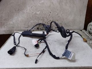 bontott AUDI A4 B9 Bal hátsó Ajtó Kábelköteg