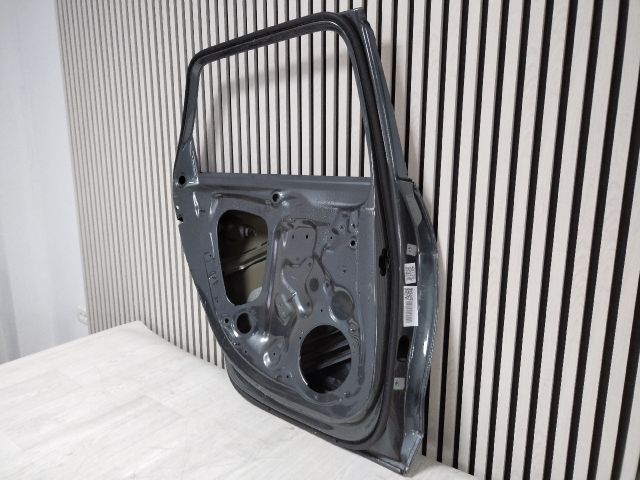 bontott AUDI A4 B9 Bal hátsó Ajtó (Üres lemez)