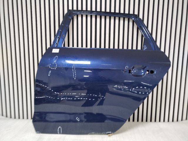 bontott AUDI A4 B9 Bal hátsó Ajtó (Üres lemez)