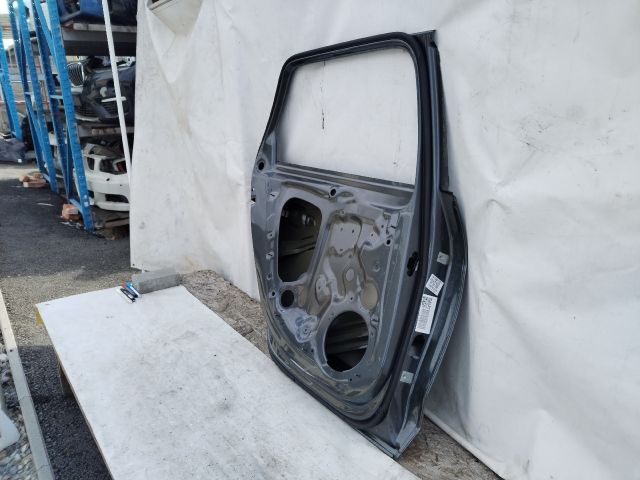 bontott AUDI A4 B9 Bal hátsó Ajtó (Üres lemez)