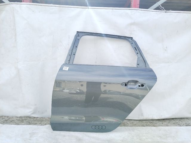 bontott AUDI A4 B9 Bal hátsó Ajtó (Üres lemez)