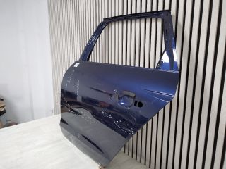 bontott AUDI A4 B9 Bal hátsó Ajtó (Üres lemez)