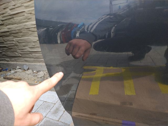 bontott AUDI A4 B9 Bal hátsó Ajtó (Üres lemez)