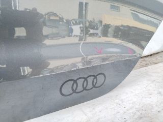 bontott AUDI A4 B9 Bal hátsó Ajtó (Üres lemez)