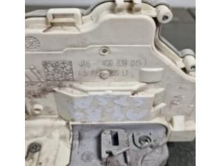 bontott AUDI A4 B9 Bal hátsó Ajtózár