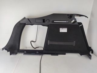 bontott AUDI A4 B9 Bal hátsó Csomagtér Burkolat (Műanyag)