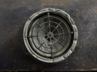 bontott AUDI A4 B9 Bal hátsó Hangszóró