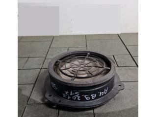 bontott AUDI A4 B9 Bal hátsó Hangszóró