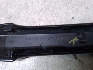 bontott AUDI A4 B9 Bal hátsó Külső Kilincs