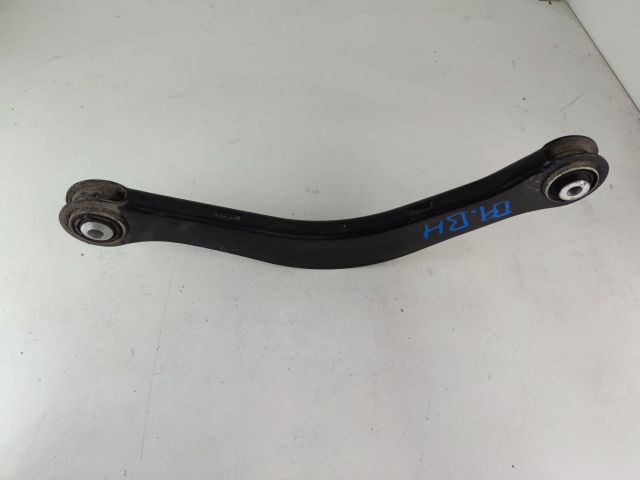 bontott AUDI A4 B9 Bal hátsó Lengőkar