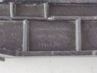 bontott AUDI A4 B9 Bal hátsó Lökhárító Tartó (Műanyag)