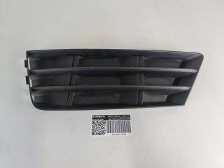 bontott AUDI A4 B9 Bal Ködlámpa Rács