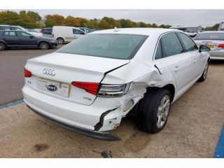 bontott AUDI A4 B9 Bal Külső Hátsó Lámpa