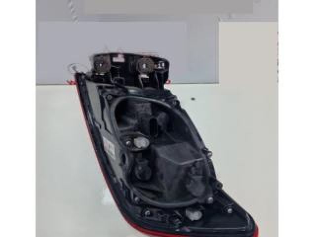 bontott AUDI A4 B9 Bal Külső Hátsó Lámpa