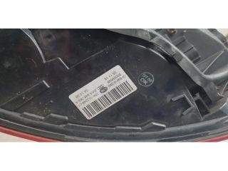 bontott AUDI A4 B9 Bal Külső Hátsó Lámpa