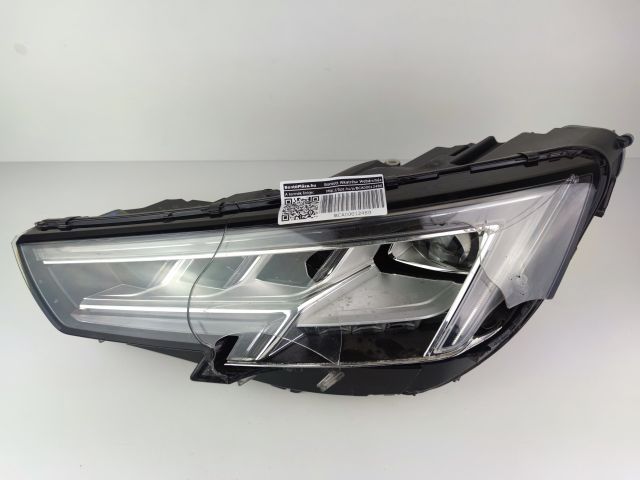 bontott AUDI A4 B9 Bal Ledes Fényszóró