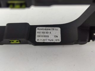 bontott AUDI A4 B9 Bal Szellőző Keret