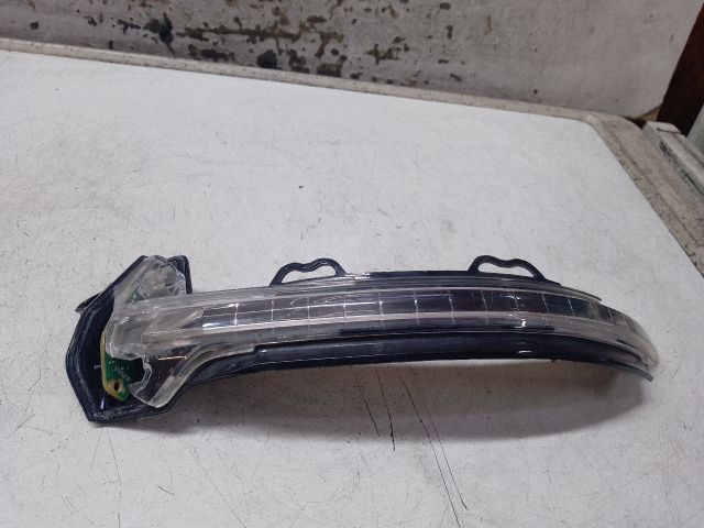 bontott AUDI A4 B9 Bal Visszapillantó Tükör Irányjelző